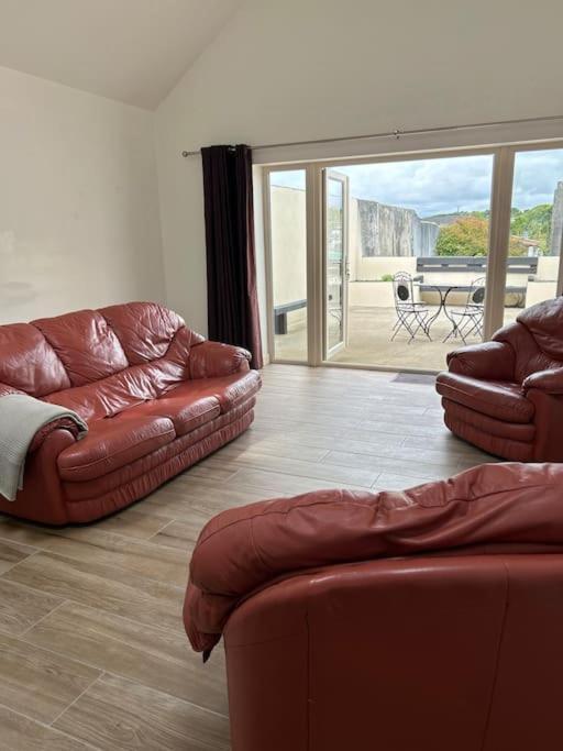 The Parlour Cottage Galway Bagian luar foto