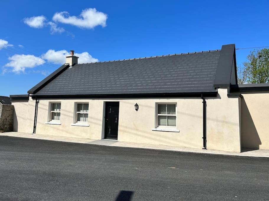 The Parlour Cottage Galway Bagian luar foto