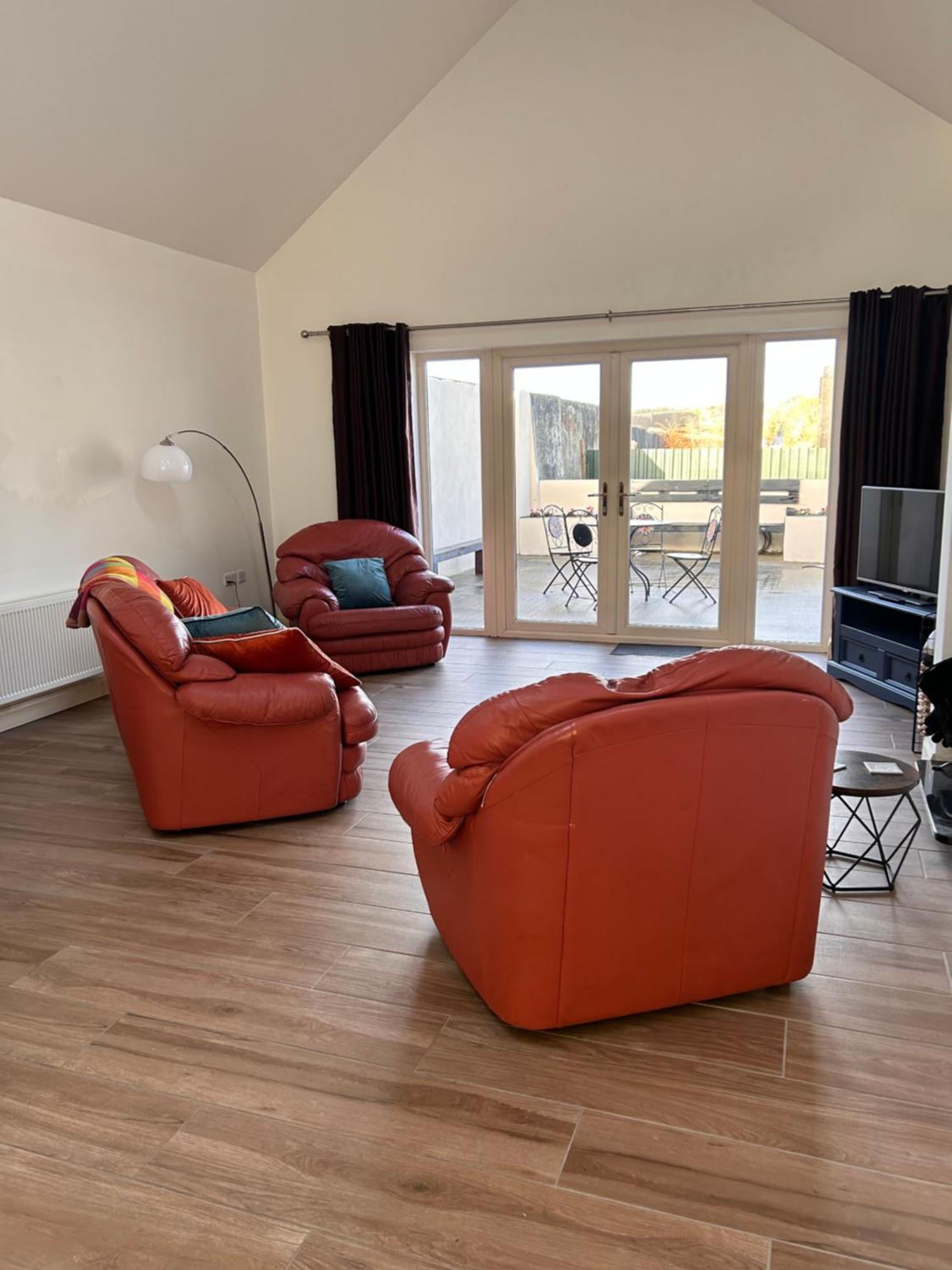 The Parlour Cottage Galway Bagian luar foto